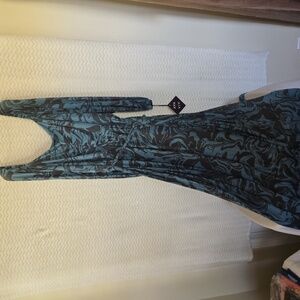 Ava & Viv Teal and Black Swirl Dress